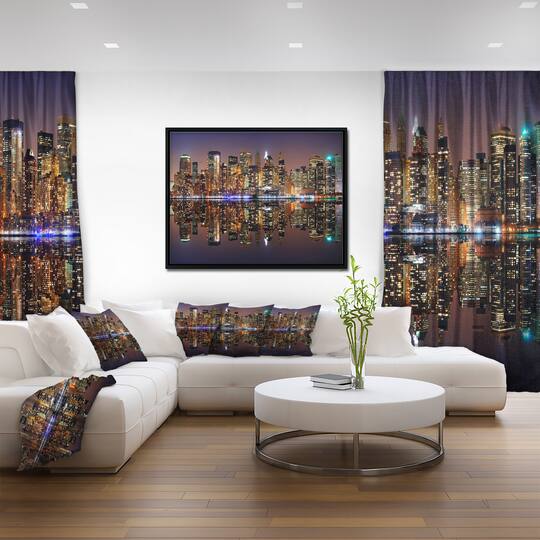 Designart - City of Manhattan Panorama